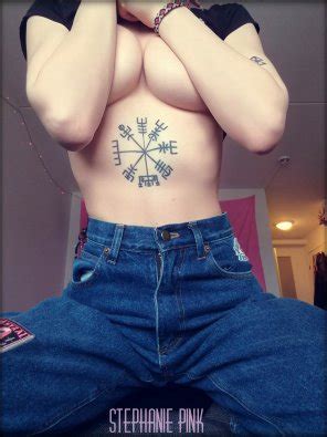 Close Up Big Taco Pussy Rubbing In Hd