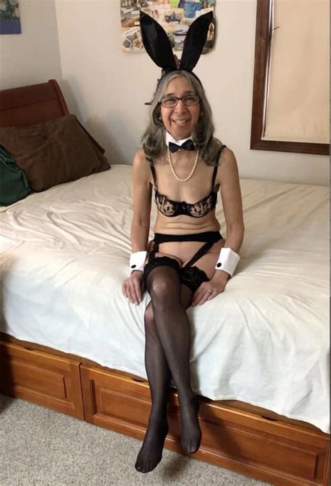 Homemade Milf Cock Worship In Lingerie Nylon Porn Feat Submissive Sarah By Faphouse Xhamster