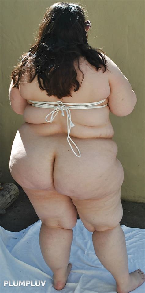 Juicy Bbw Posing Outside Porn Pictures Xxx Photos Sex Images Pictoa