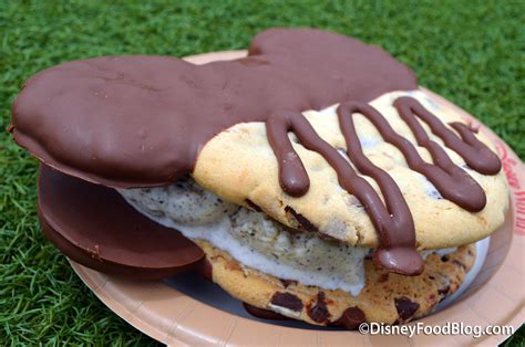 Disney World Food Hack: The Mickey Ear Cookie Ice Cream Sandwich - Disney Food/Restaurants ...