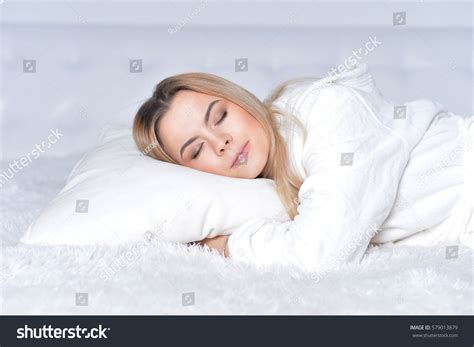 Beautiful Blonde Girl Sleeping Stock Photo 579013879 Shutterstock