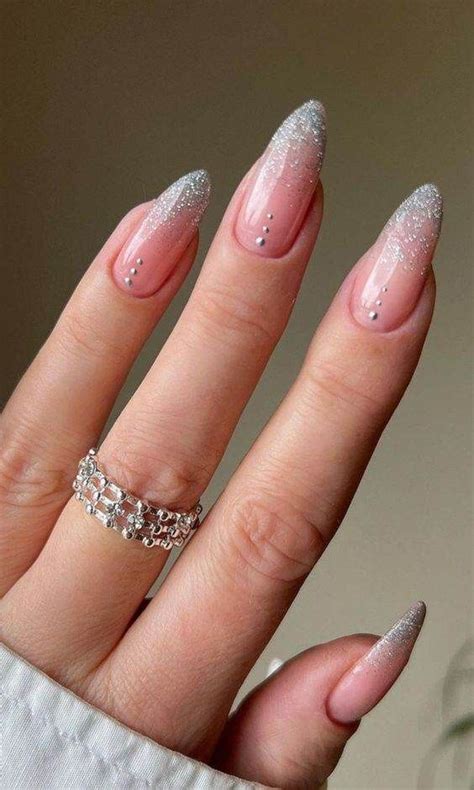Fabulous Nude Ombre Nail Ideas To Glam Up Your Outfits Bridesmaids Nails Simple Nails Gel