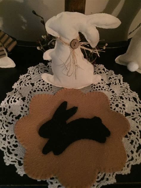 Black Bunny On Penny Rug Penny Rug Black Bunny Crafts