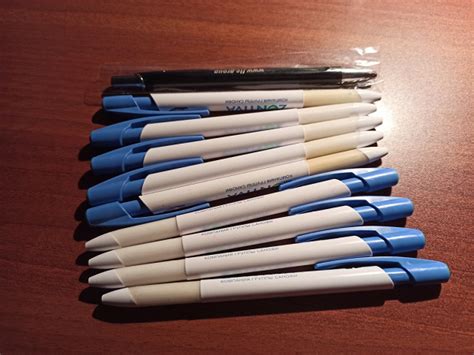 Пишущие ручки в дар (Москва). Дарудар