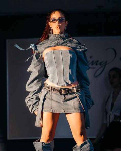 Kimberly Loaiza Kim Hot Body Women Women