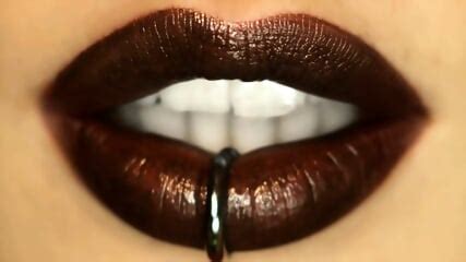 Natural Latina Xochi Moon Tries On Lingerie Before Fucking Friend S Husband