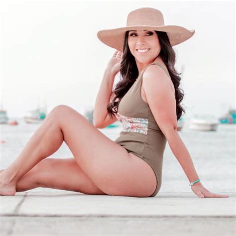 Hot Sexy Tula Rodriguez Bikini Pics