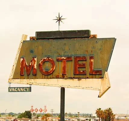 Motel Sign Pictures | Download Free Images on Unsplash