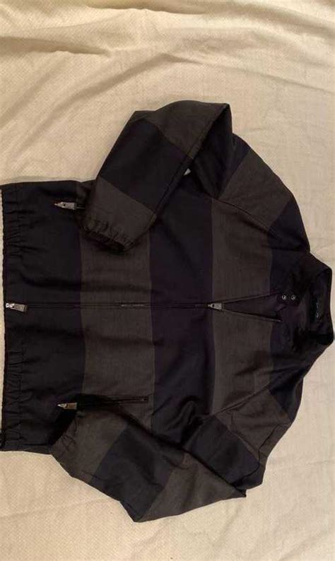 Ветровка Emporio Armani Москва | Личные вещи | Festima.Ru – мониторинг ...