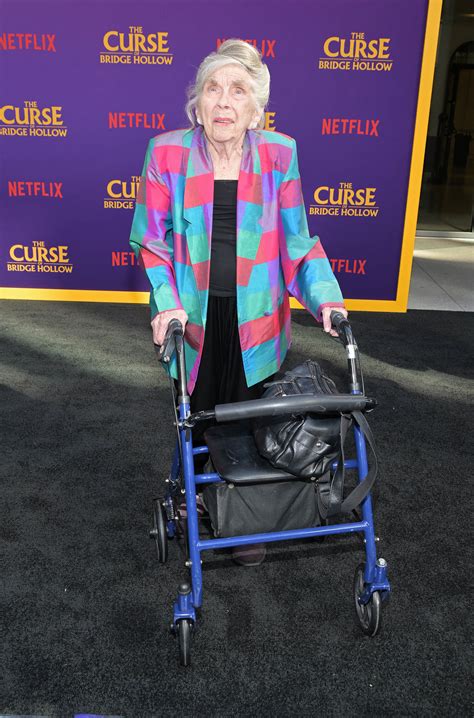 'Parks and Rec' star Helen Slayton-Hughes dead at 92
