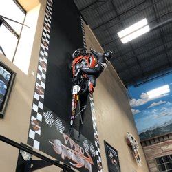 VANDERVEST HARLEY-DAVIDSON OF GREEN BAY - 48 Photos - Motorcycle ...