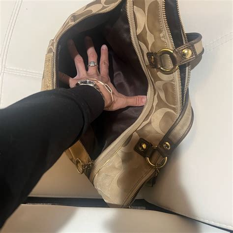 Coach Poppy” Shoulder Bag Gem
