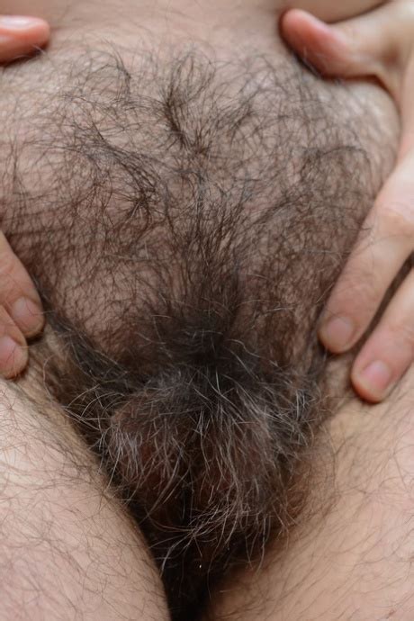 Amateur Babe With A Hairy Pussy Harley Hex Flaunts Her Naked Body Outdoors CoedCherry