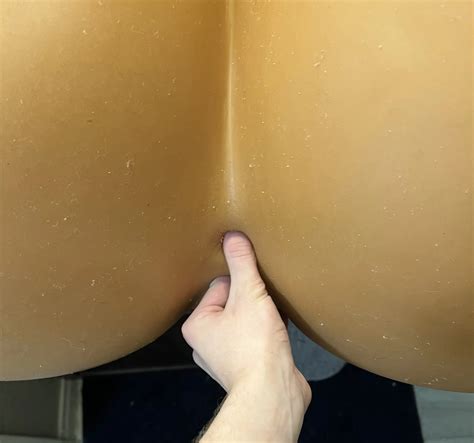 Showing Off The Immense Ass Of The R Clm Sexdoll Pics Xhamster