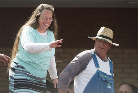 Kim Davis Admits She Failed Miserably At Marriage Herself Before Blocking Gay Weddings Pinknews