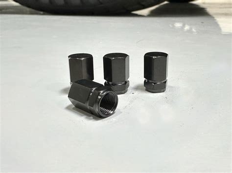 Titanium Valve Stem Caps For Tesla Cybertruck Model Y3 And Model Sx