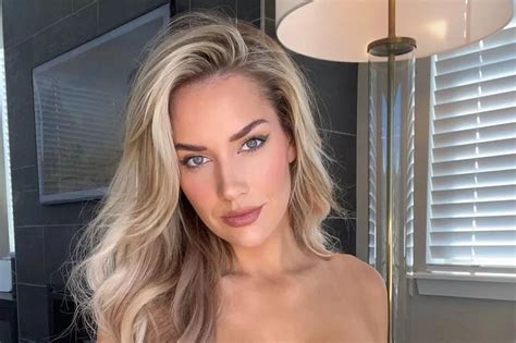Bikini Wearing Paige Spiranac Tells Troll Everyone Loves Boobs Boobs Are Great Daily Star
