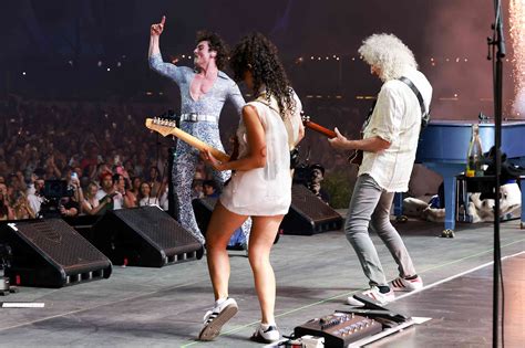 Benson Boone Teams Up with Queen’s Brian May at Coachella