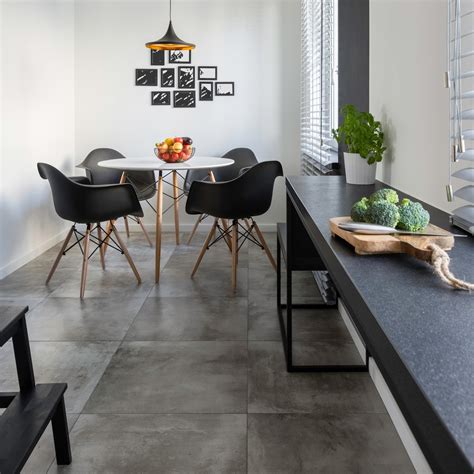 Modern Kitchen With Grey Floor | Floor Roma