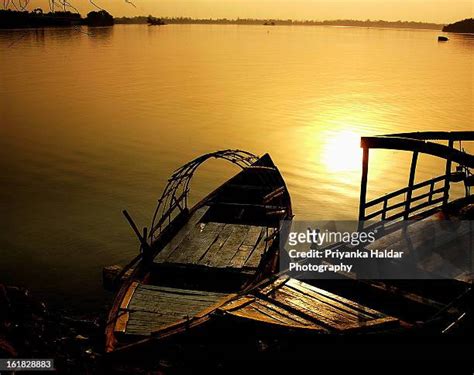 Maithon Dam Photos and Premium High Res Pictures - Getty Images