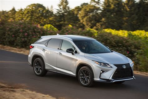 Striking And Luxurious The Lexus Rx Series Luxury Suvs Lexus Canada