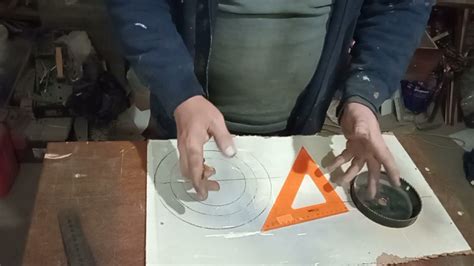 Механизм наклона пилы циркулярки на полукольцах - YouTube