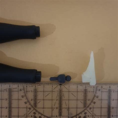 Jual Kitbash HT Ball Feet Peg With Pole Feet Peg Connector Hot Toys Kab Tangerang RONE