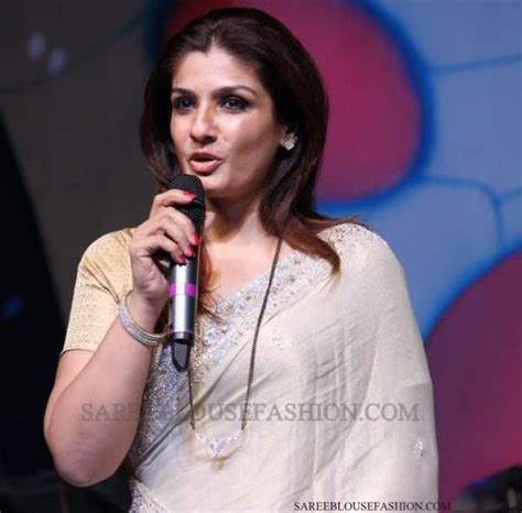 Raveena Tandon Hot In Saree