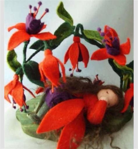 Pin By Paula Sporluck On Peg Dolls Felt Flowers Fairy Crafts Felt Dolls