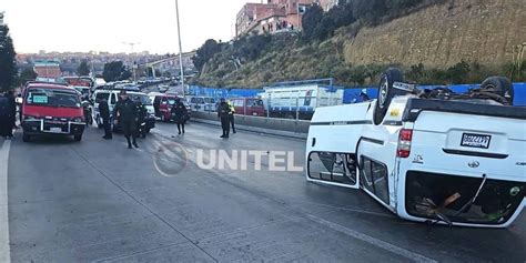 Uno De Los Accidentes Con 11 Heridos En La Autopista La Paz El Alto