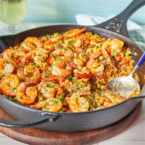 Paella Is The One Pan Dinner You Have To Try Recipe Paella Recipe Paella Recipe Easy Recipes