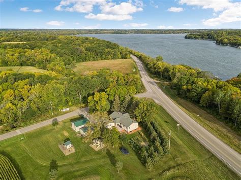 5998 French Lake Trl Faribault Mn 55021 Mls 6264675 Zillow