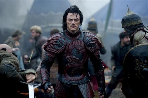 DRACULA UNTOLD Trailers, Posters and Photos - FilmoFilia