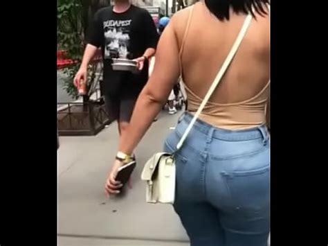 Huge Ass Walking Xvideos