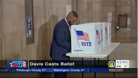 Pa Dems Take Don T Be Caught Naked Campaign To The Skies Over Philly Pennsylvania Capital Star