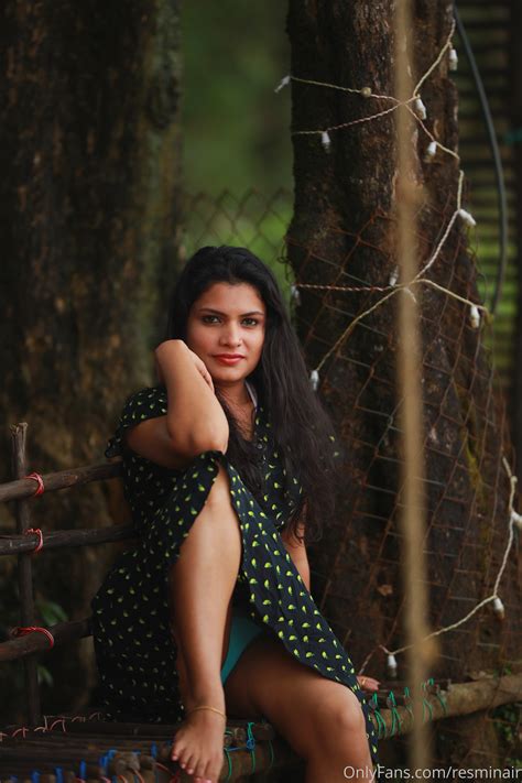 Resmi Nair Indian Milf X F B E D B E A Fb Fbb Porn Pic