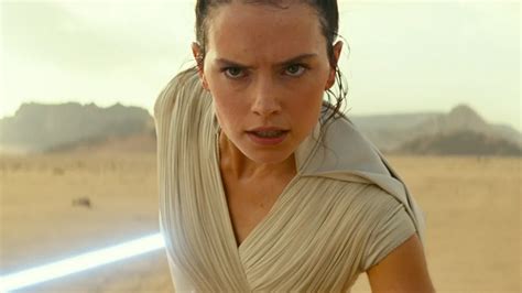 Disney Yanks Daisy Ridley Star Wars Release Date | Cosmic Book News