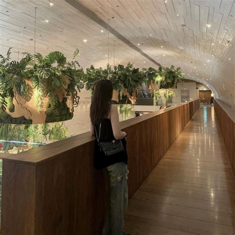 Nga Anh hot girl đang hẹn hò với chồng cũ Mai Ngọc Kém bạn trai thiếu gia 8 tuổi vào top 10