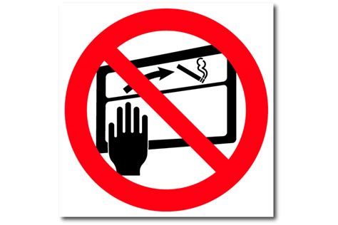 Знак Запрещается выбрасывать окурки в окно