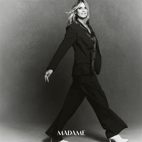 Sao Phim Sex And The City Tung B Nh M I Khoe V C D Ng S N Ch C Quy N R Tu I