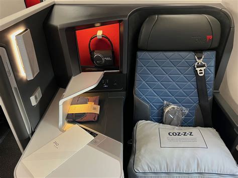 Review Delta One Business Class Airbus A Scl Atl One Mile At A Time