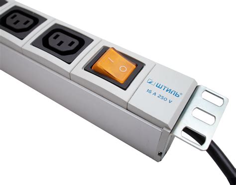 Блок розеток PDU-8xС13-Schuko для ИБП – купить с доставкой по Москве и ...