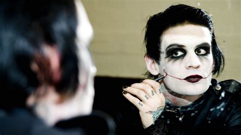 Inside An Alleged Abusive Emo Sex Cult None Of These Poor Girls Could Say No