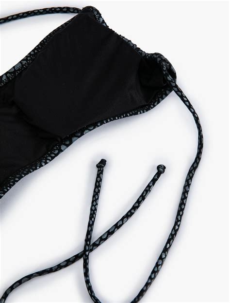 Siyah Kad N Boyundan Ba Lamal Bikini St Y Lan Derisi Desenli Sak Mm Koton