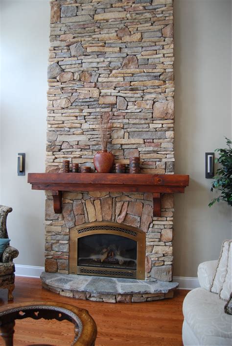 30+ Natural Stone Fireplace Ideas