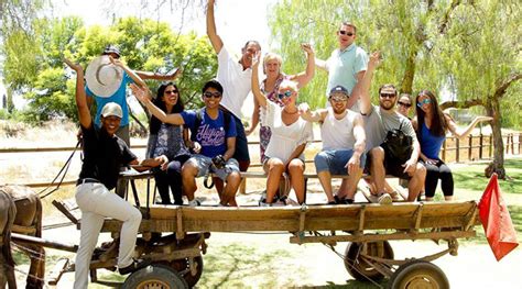 HIGHGATE OSTRICH SHOW FARM - Businesses in South Africa