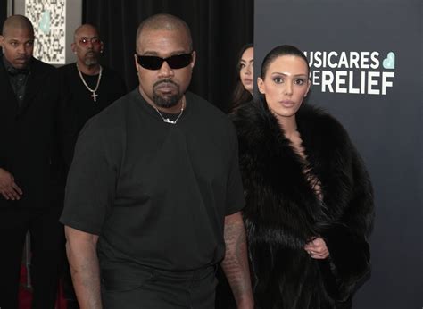 Kanye Wests Wife Bianca Censori Was Completely Nude At The 2025 Grammys And We Need To Talk