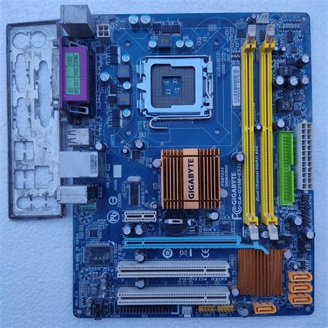 مادربرد GIGABYTE G31M-ES2L گرافیک آنبرد