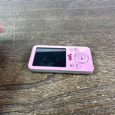 Pink Sony Walkman Nwz E F Gb Media Mp Mp Audio Stereo Music Player