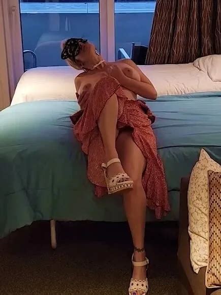 Vouyer Step Mommy Fingers Pussy Huge Tits Mistress Thursday Nude Pics Xhamster